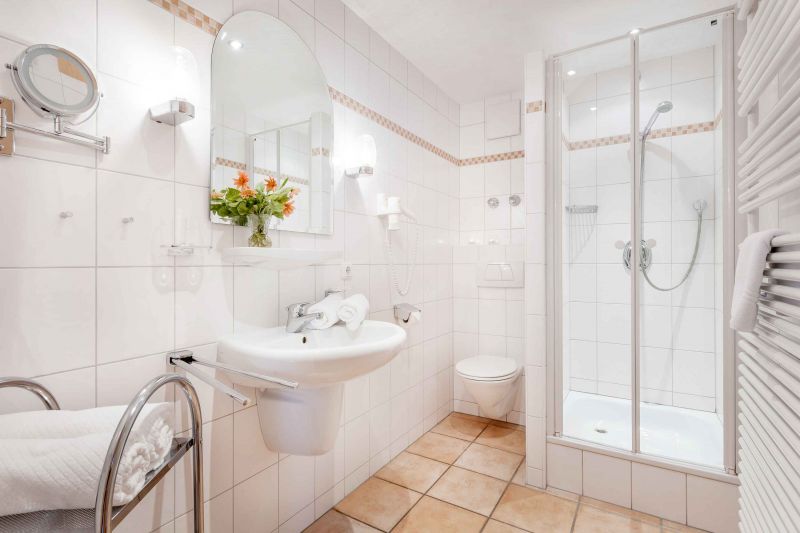 Ferienwohnung Dusche Glockenblume Stachl Waging Bayern